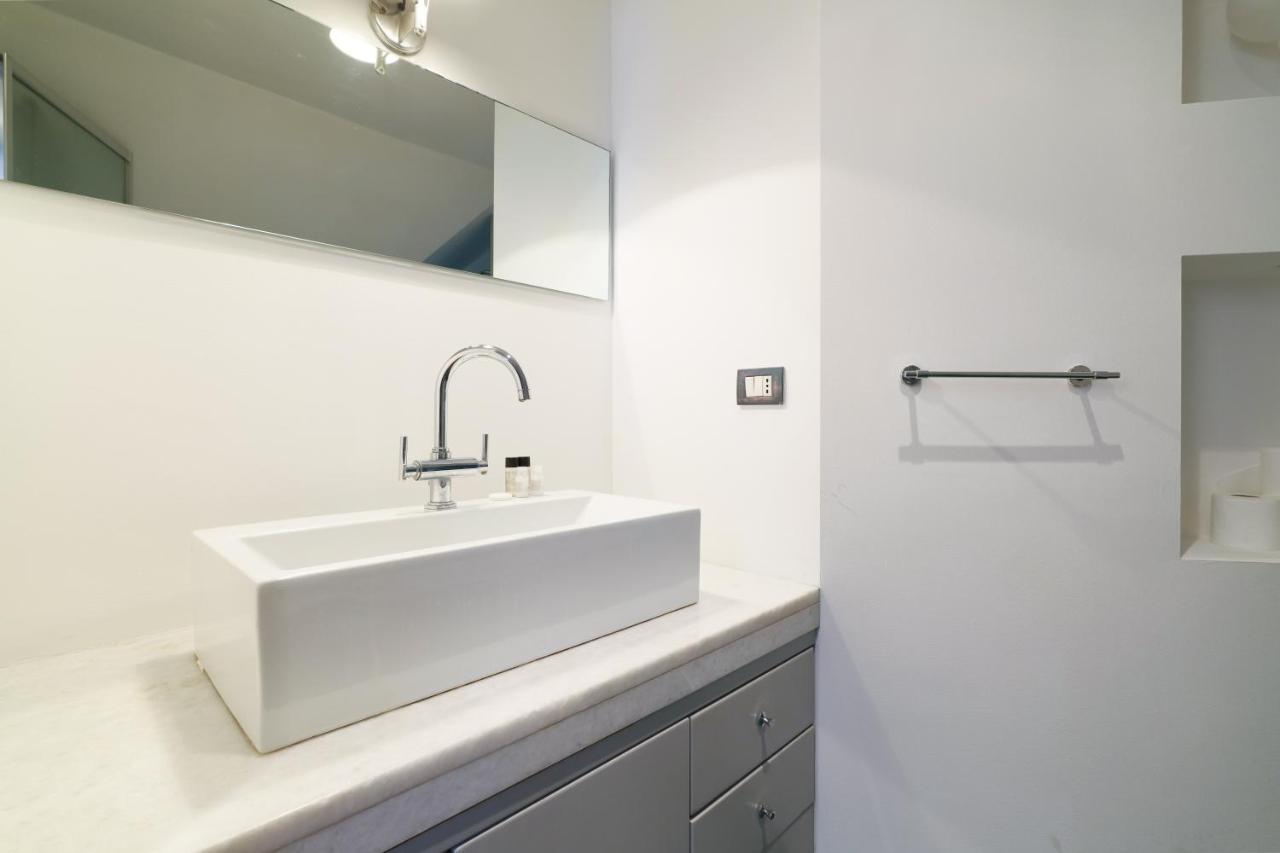 Duomo Luxury Apartment VIII ميلان المظهر الخارجي الصورة